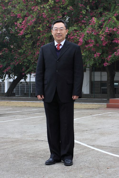 儒雅之学者,严父之师—记我院首届教学名师,学院副院长熊文华教授